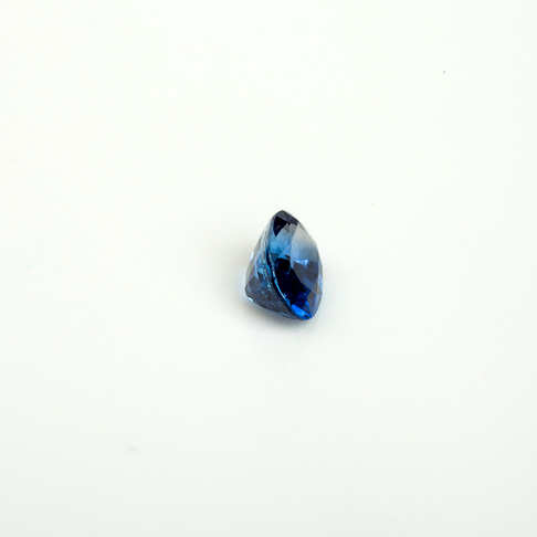 皇家蓝蓝宝石刻面戒面--蓝宝石-A25M417K06012